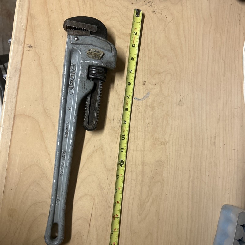 Rigid Aluminum 818 Pipe Wrench 18" R2s5