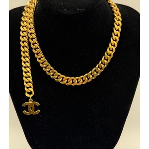 Authentic Chanel 24K Gold-Plated Chain Segment with CC Charm – Multi-Wear Accessory