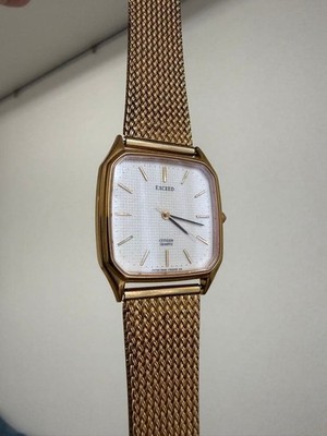 Citizen Exceed Quartz Watch Timepiece Slim Gold Dial No Box/Accessories
