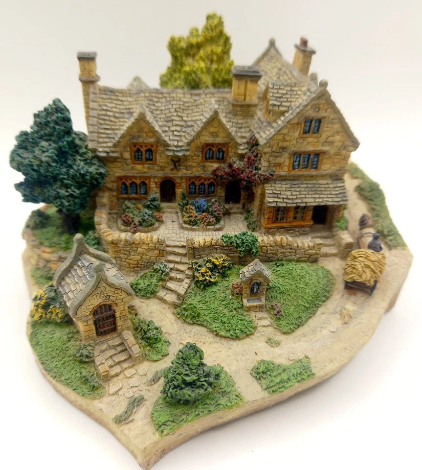 Z Gauge 1:220 Scale Model Railway Locomotive Train Diorama Hamlet Village Scene - Image 3 of 4
