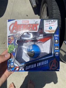 marvel hand sensor ball helicopter