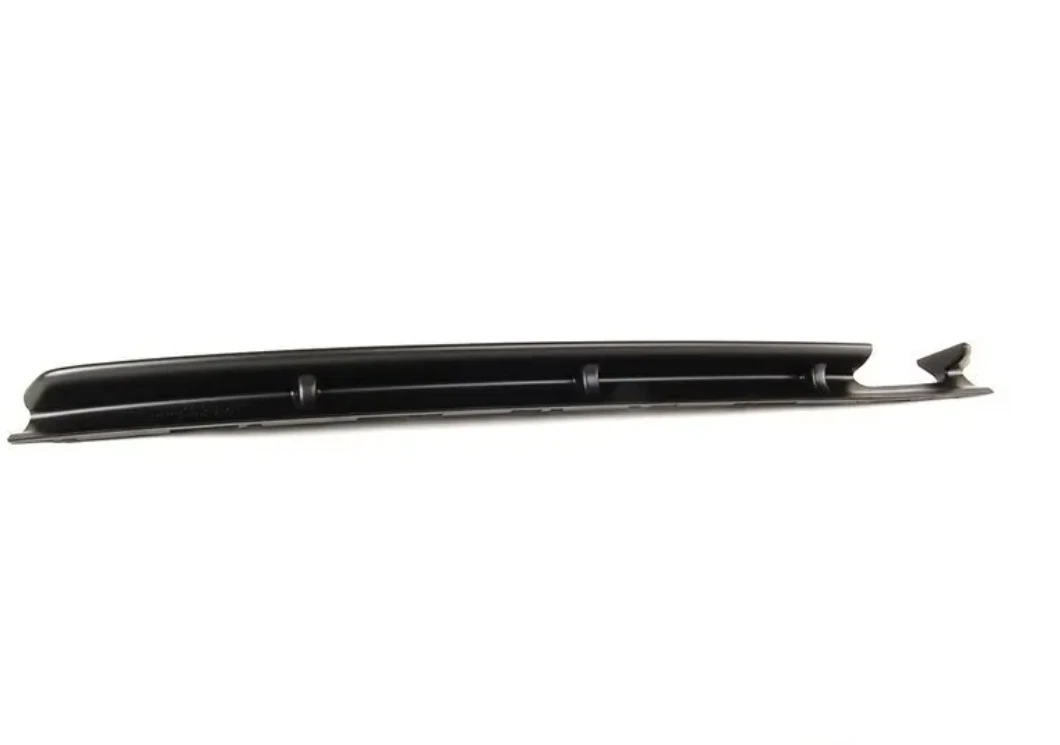 NEU BMW 3 COMPACT E36 HECKSTOßSTANGE UNTERE TRIMPLATTE 51122233364 