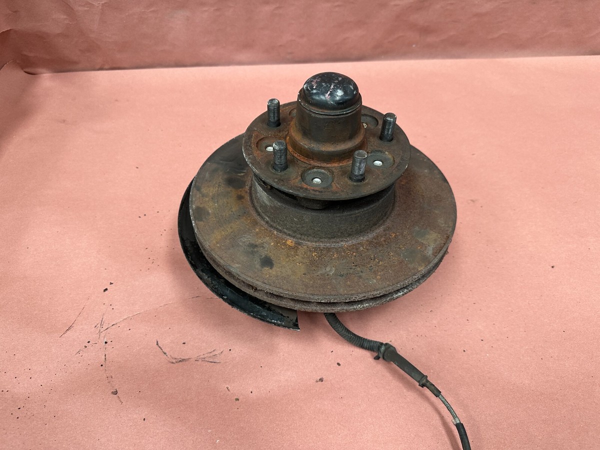 パーツ 1978 Jaguar XJS 2+2 Front Right Side Spindle Knuckle Hub OEM 97K