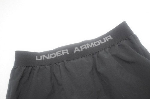 Under Armour Gym Shorts Black HeatGear Loose Performance With Pockets Boys XL - Picture 6 of 6