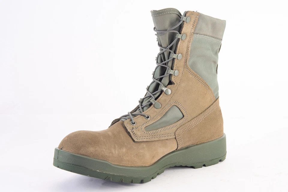 with box  Belleville 650 USAF Temperate Climate Combat Boots US Military Issue i - Image 2 of 4