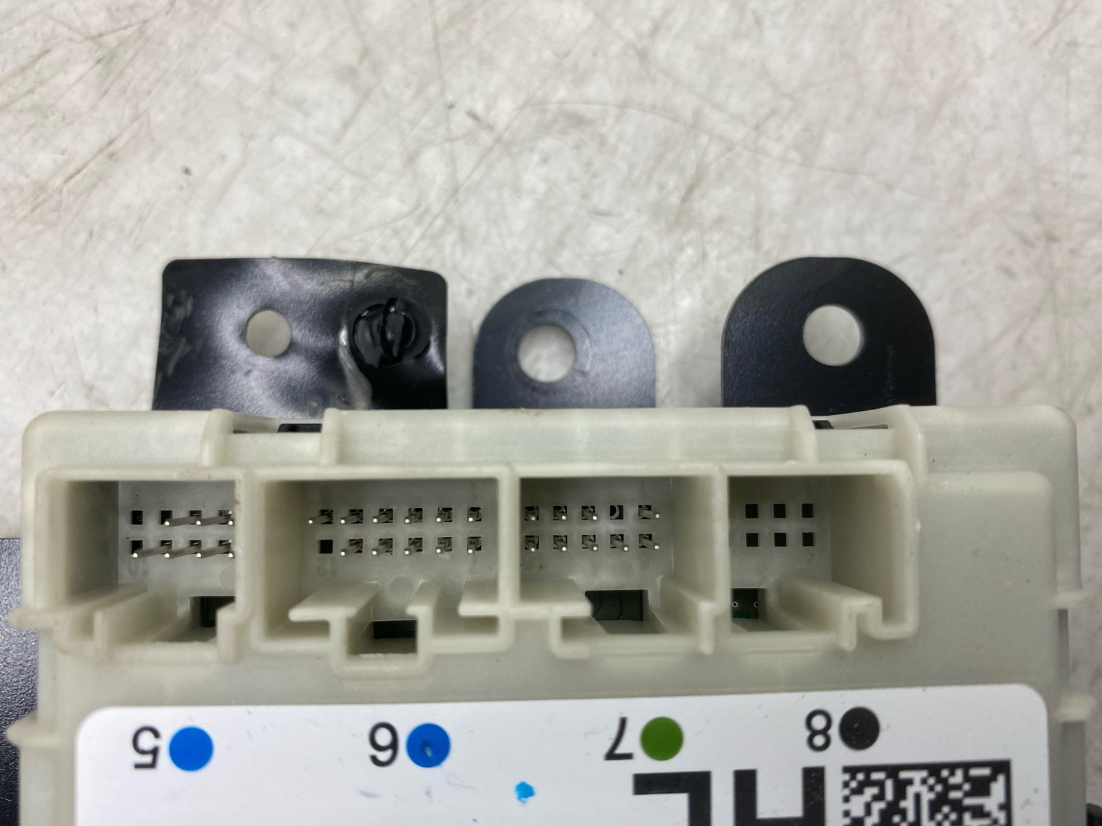 2020-2025 ASTON MARTIN DBX LEFT REAR DOOR CONTROL MODULE UNIT 1679004511 OEM