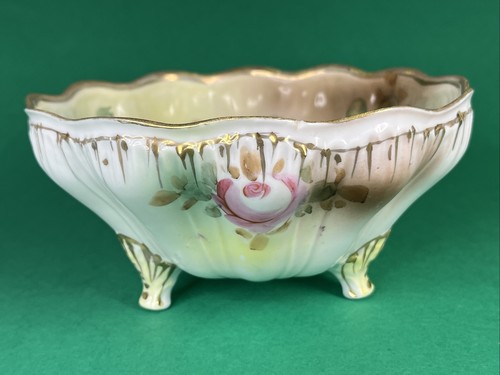 Fruit Bowl Scalloped Edge Three Footed Hand Painted Floral Roses Gold Accents - Picture 6 of 18