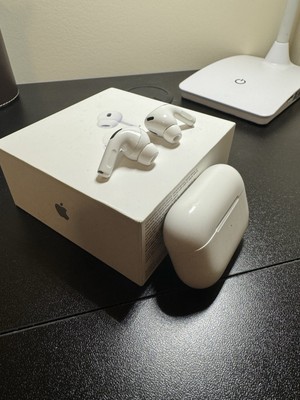 Apple AirPods Pro 2nd Generation with MagSafe Wireless Charging Case - White