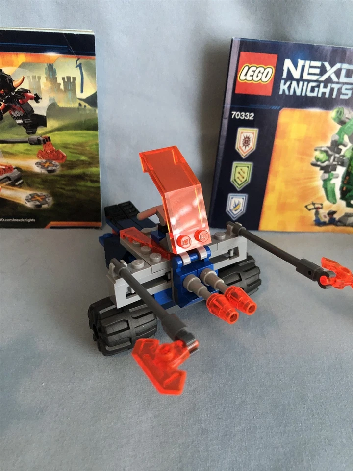LEGO set 70310 70332 70333 NEXO KNIGHTS Castle 100% complete w/ books 3 sets - Image 2 of 4