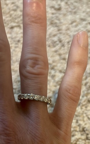 White Gold Round Diamond Wedding/Anniversary ring