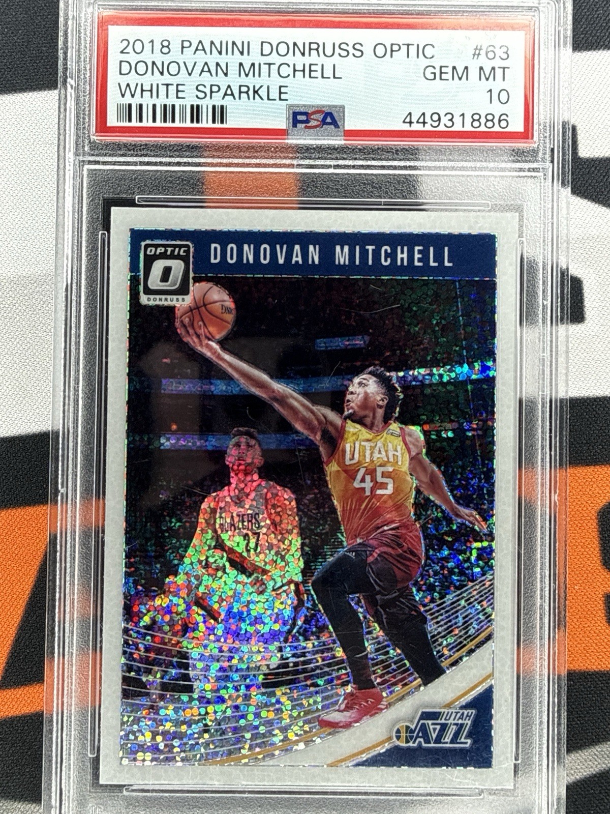 2018-19 Panini Donruss Optic - Donovan Mitchell #63 White Sparkle Prizm PSA 10