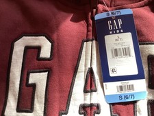 GAP-Childs zipper hoodie size 6/7