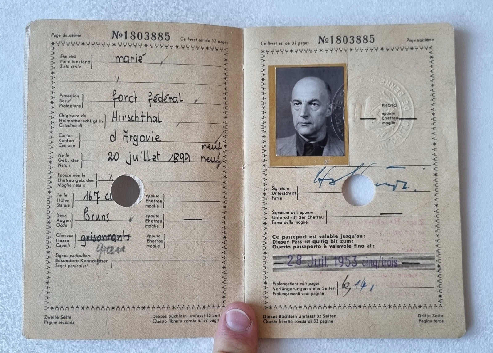 Alter Reisepass eines Herren - Passeport Suisse / Schweiz 1939 - ungültig - 画像3/11