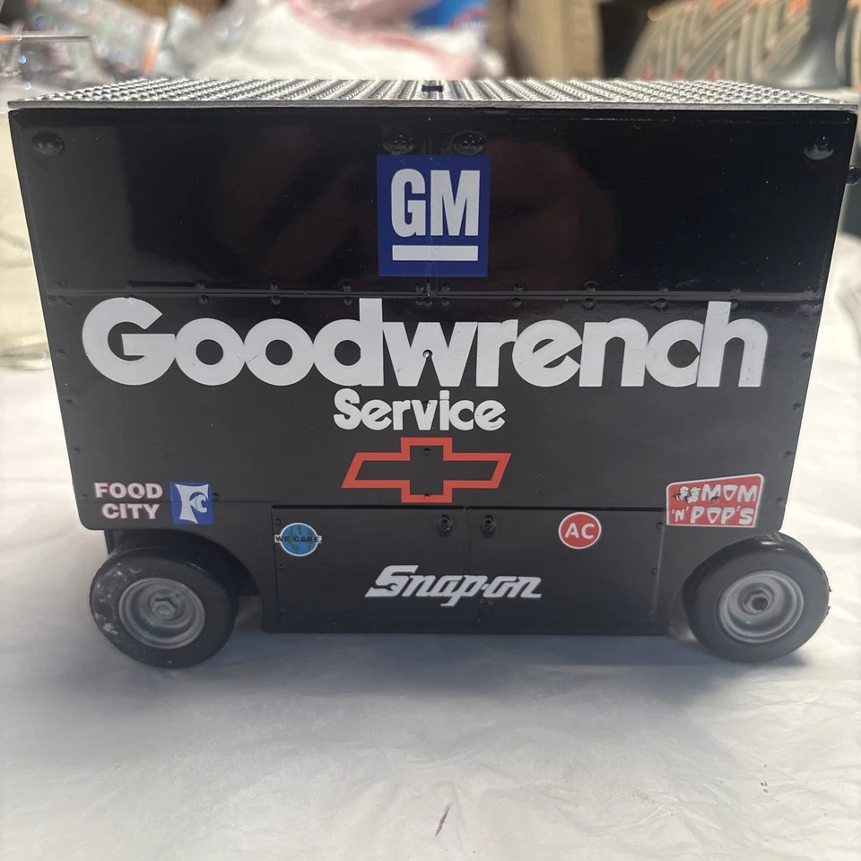 Banco Pit Wagon Action Dicast Dale Earnhardt 25 aniversario 1999 Foto 2 de 4