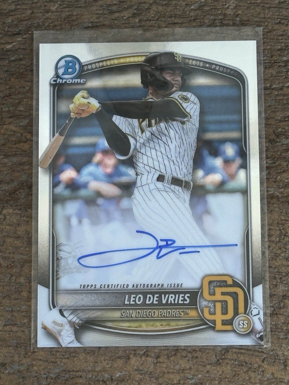 2025 Bowman #CPA-LD Leo De Vries Prospect Chrome Auto Padres