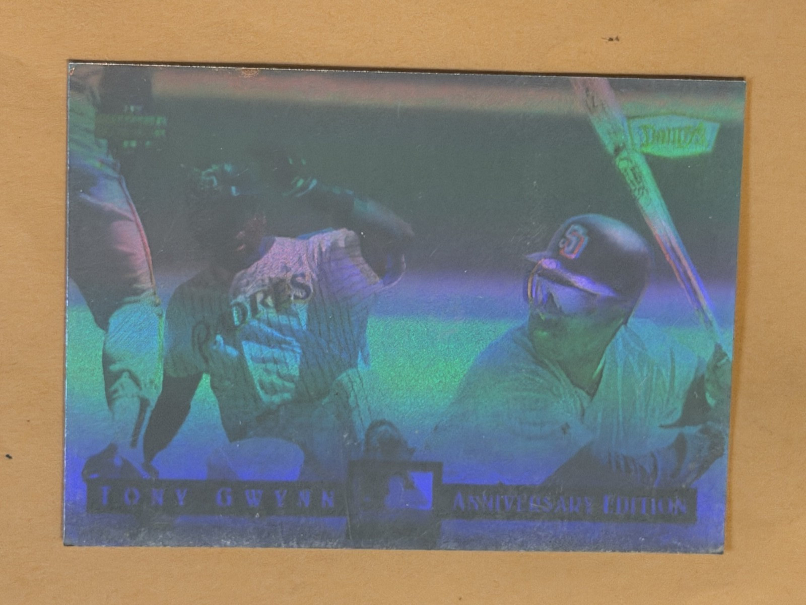 1994 Upper Deck Dennys Limited Edition Hologram Tony Gwynn #14 San Diego Padres