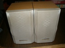 SHARP SPEAKER SYSTEM MODEL  CP-XL35 SET OF 2 SPEAKERS ONLY WORKS