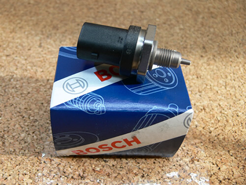 LAND ROVER FUEL INJECTOR PRESSURE SENSOR LR4 EVOQUE RANGE ROVER 