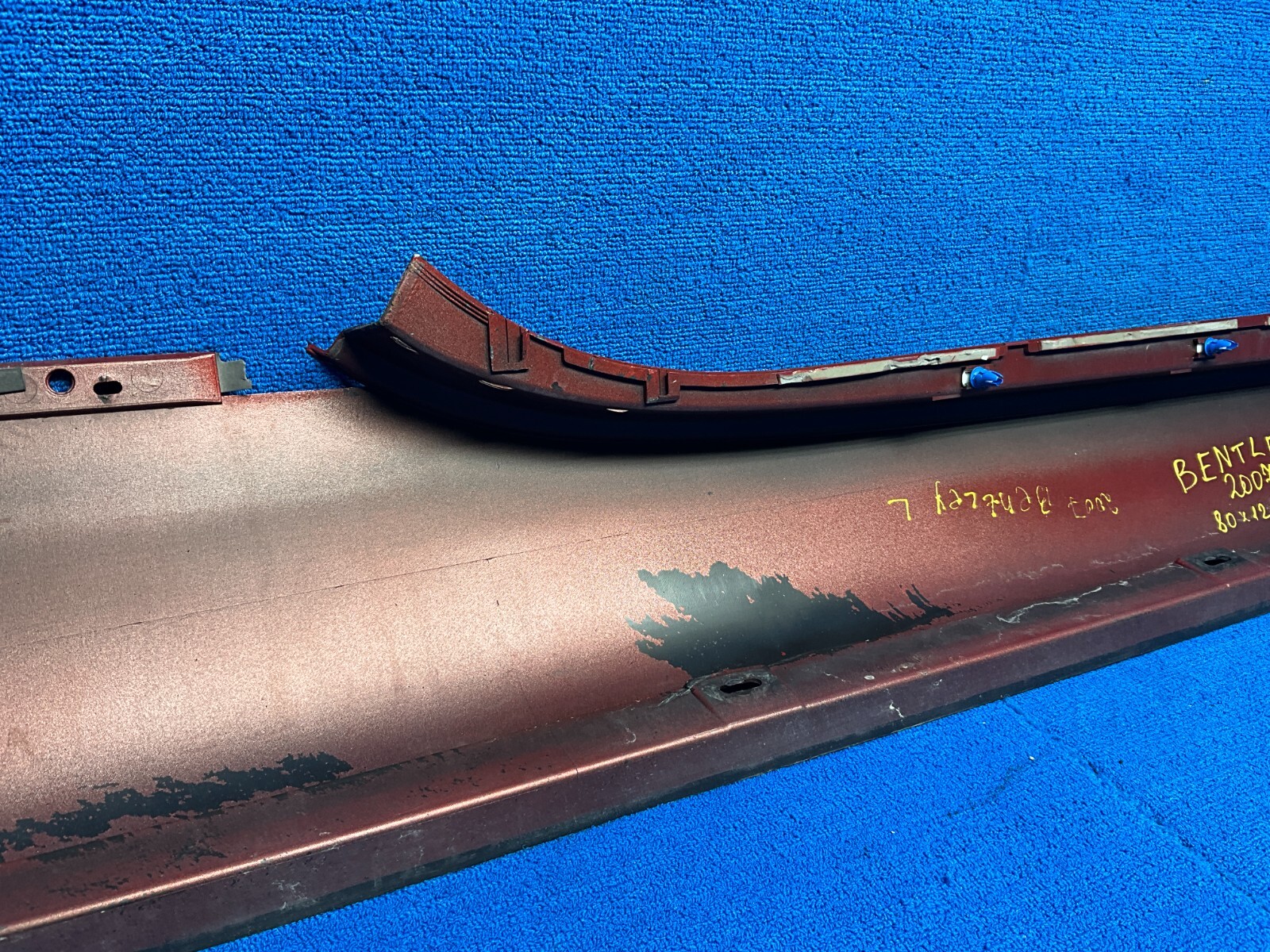 2007 - 2010 BENTLEY CONTINENTAL GTC LEFT DRIVER SIDE SKIRT ROCKET PANEL RED OEM