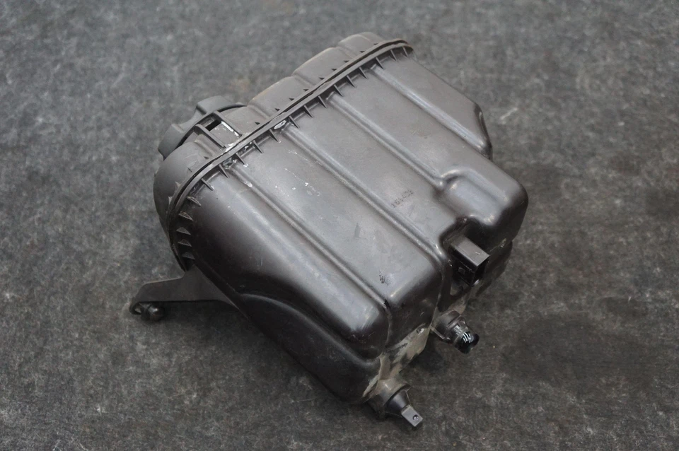 Fuel Vapor Charcoal Canister Evaporator 16117301243 Bmw M4 Competition F82 15-20 - Image 4 of 4