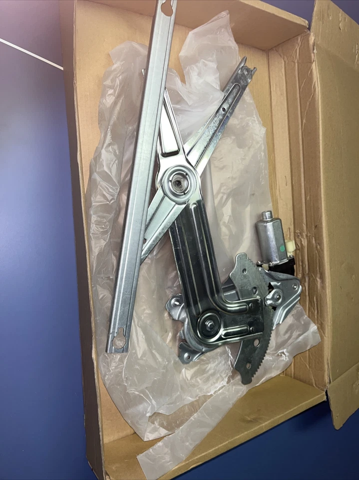 DORMAN 748-560 Power Rear Left Window Motor & Regulator for Dodge RAM 2002-2010 - Image 3 of 4