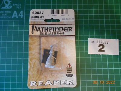 Reaper Pathfinder Miniatures 60087 Master Spy - RPG, D&D.