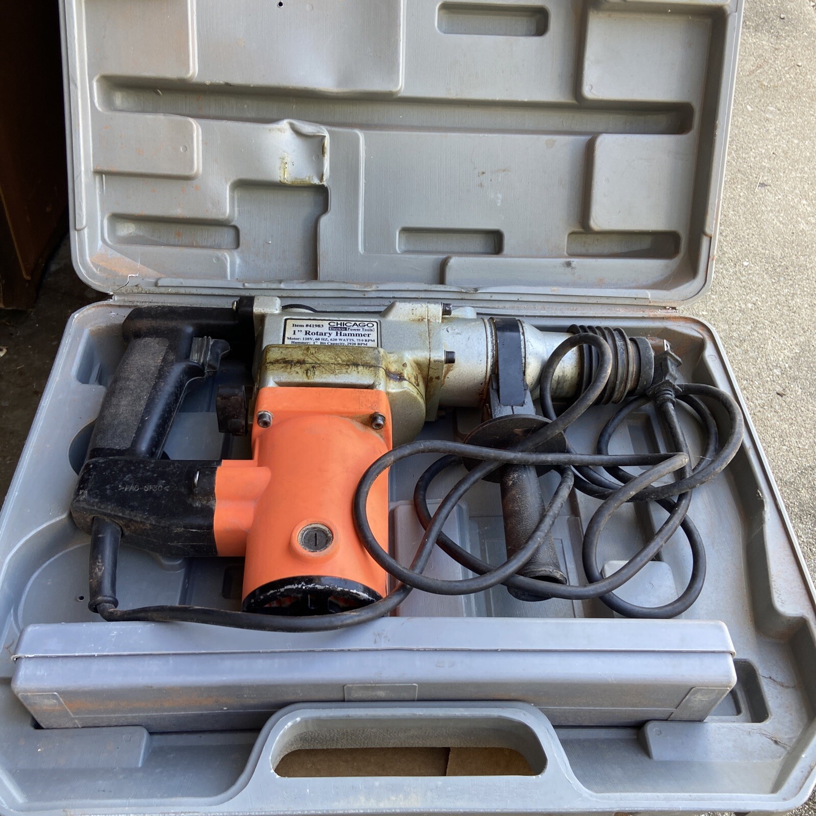 CHICAGO Electric Power Tool 1” Rotary Hammer Drill Model 41983 With