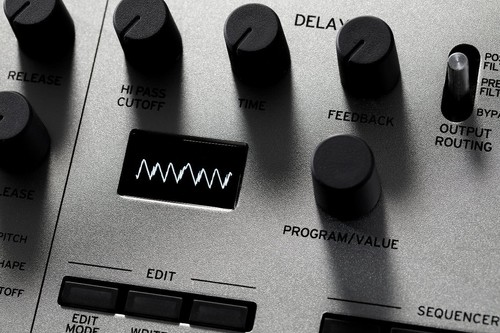 KORG minilogue POLYPHONIC ANALOGUE SYNTHESIZER From Japan Expedited Shipping - Picture 6 of 7