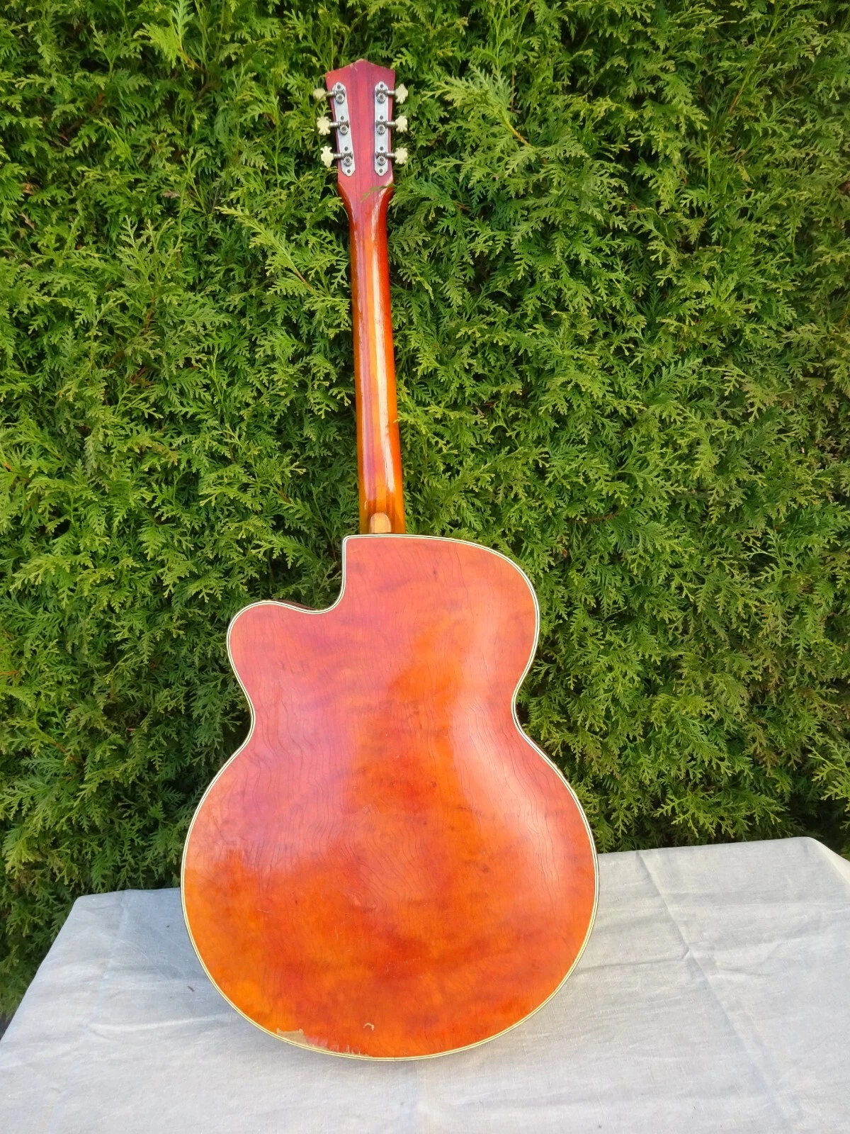 Picture 3 of 15