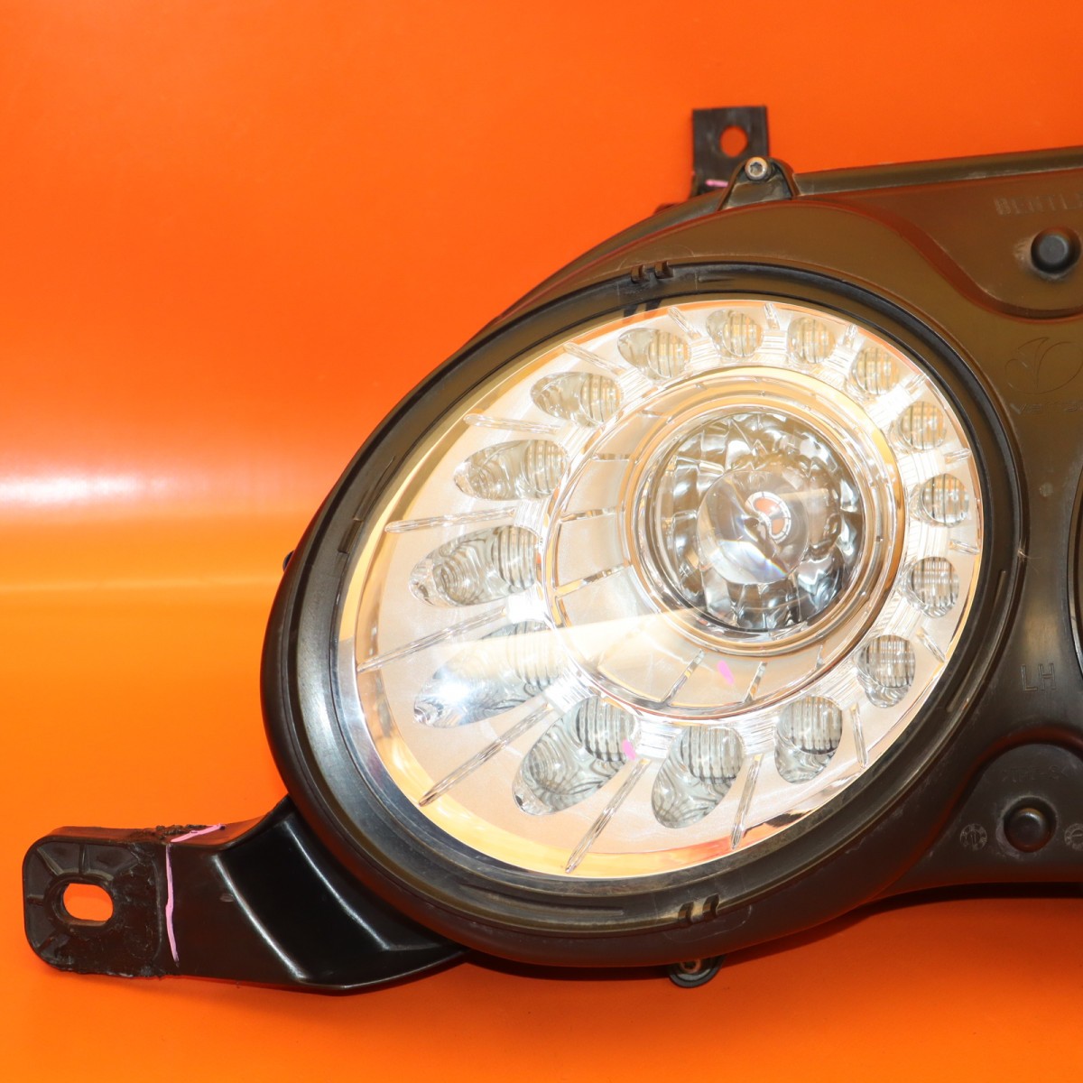 BENTLEY FLYING SPUR HEADLIGHT LEFT 2014 2015 2016 2017 2018 2019 4W1941015E OEM