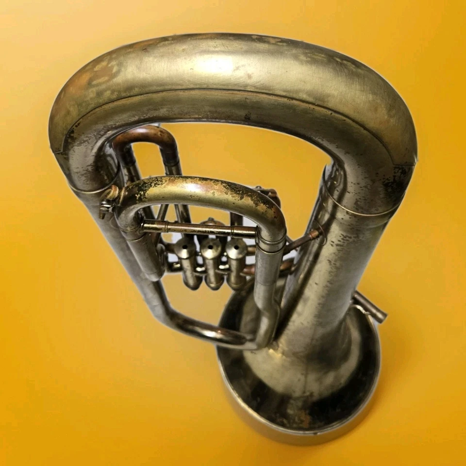 Eufonio Besson 2-20 Foto 3 de 4