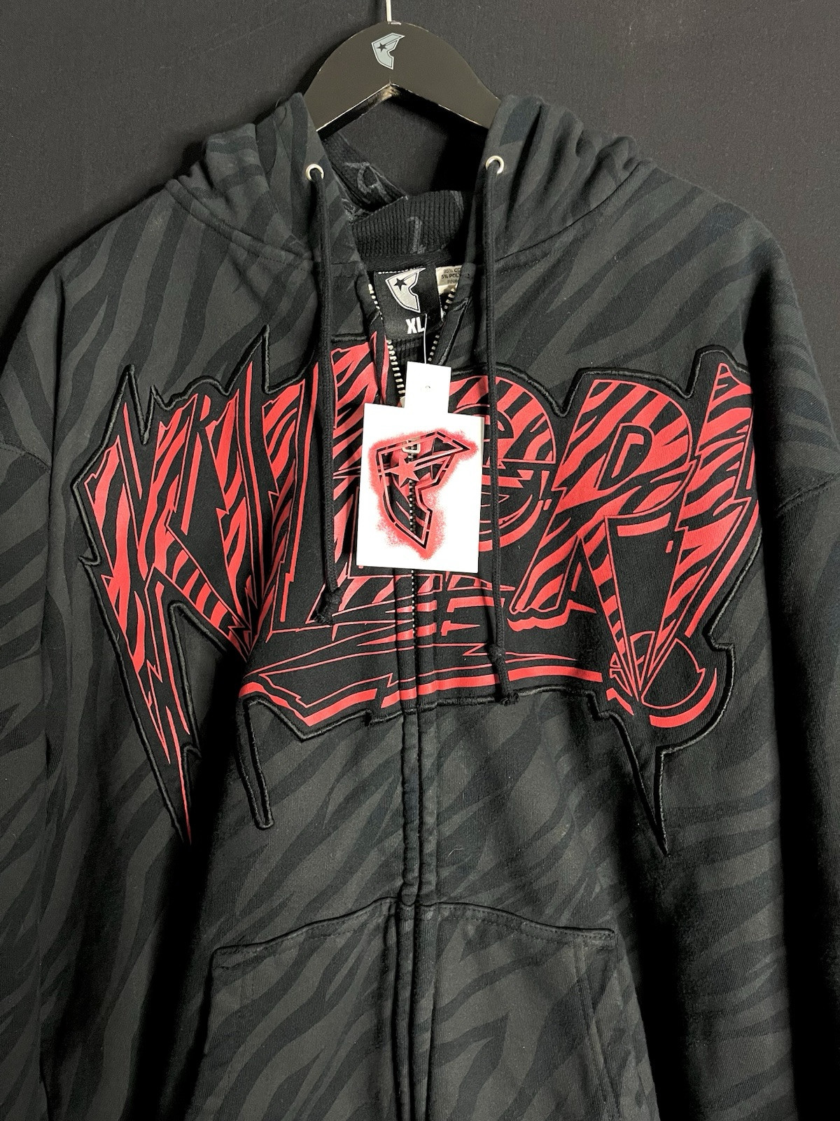 Famous Stars And Straps Zebra Killer Zip Hoodie NWT XL Blink 182 Travis Barker