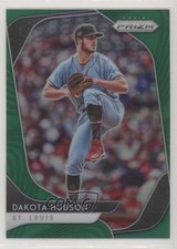 2020 Panini Prizm Tier II Green Prizm Dakota Hudson #102 2p7