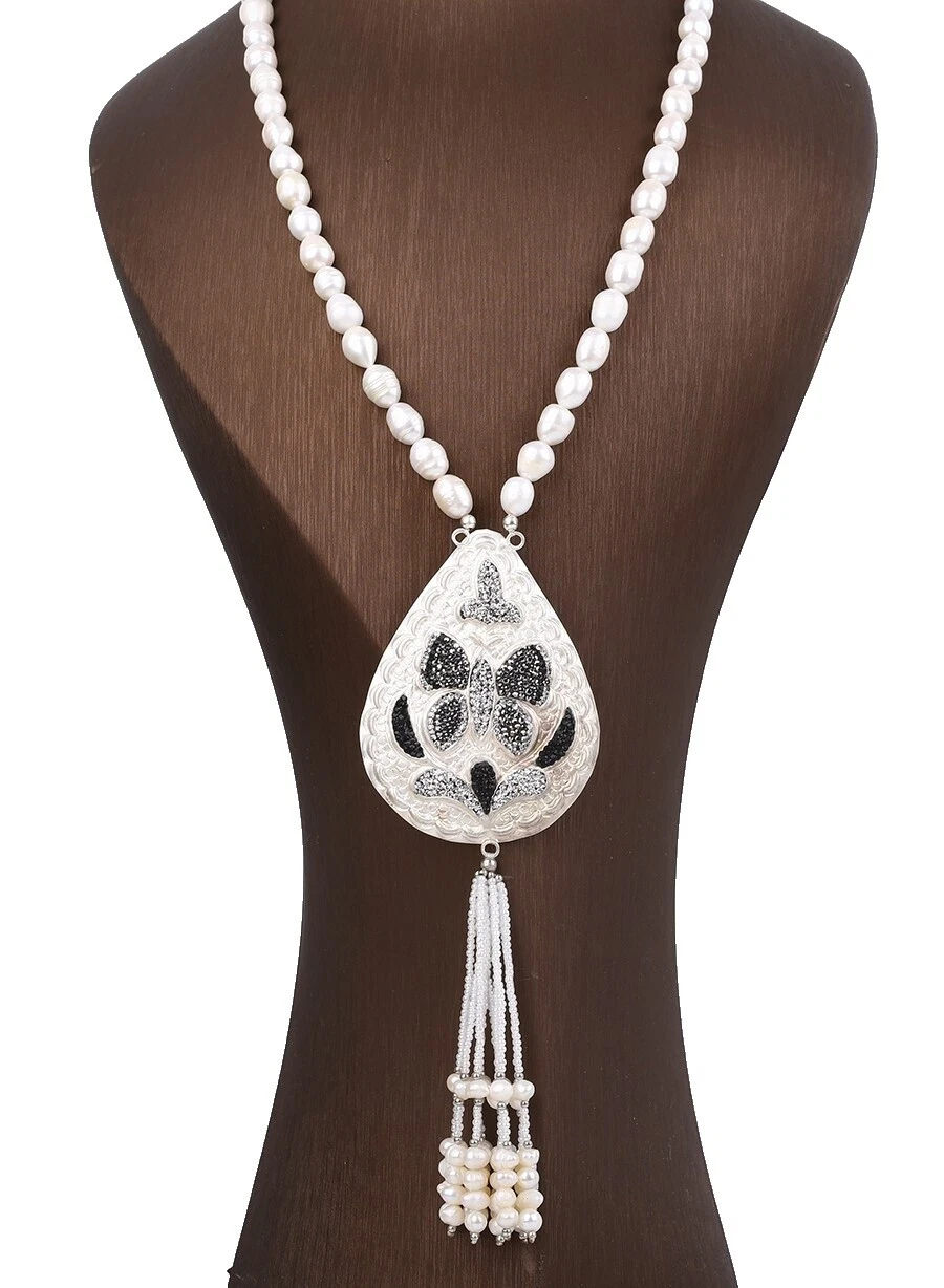 Collares y colgantes De moda belleza negro