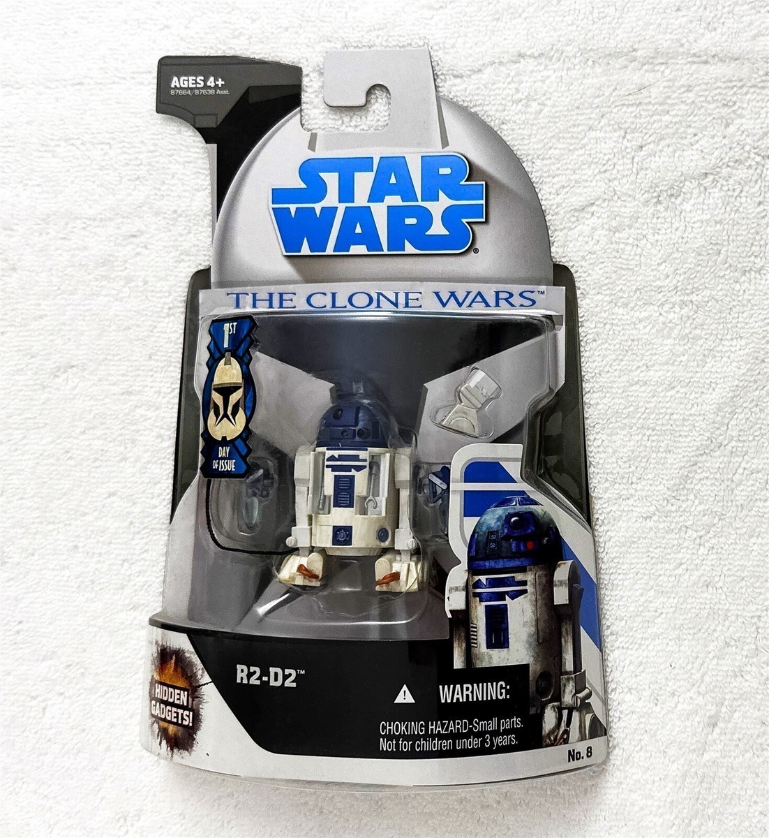 STAR WARS THE CLONE WARS R2-D2 HIDDEN GADGETS FIGURE 1ST DAY OF