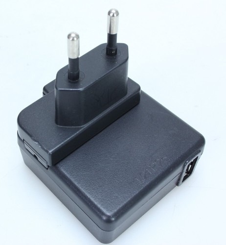 Nikon EH-69P Chargeur d'origine (Réf#A-490) - Photo 2 sur 2