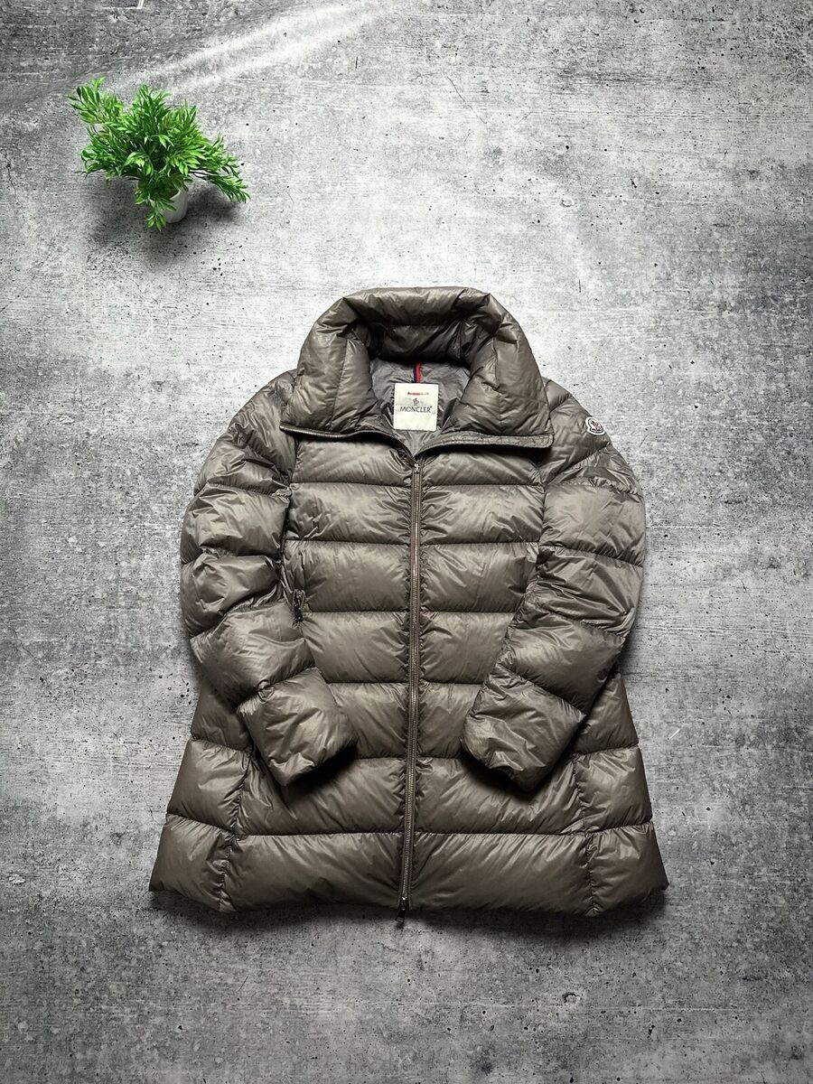 Moncler Torcy Giubbotto Down Puffer Luxury Streetwear Y2K Moncler Torcy Giubbotto Down Puffer Luxury Streetwear Y2K