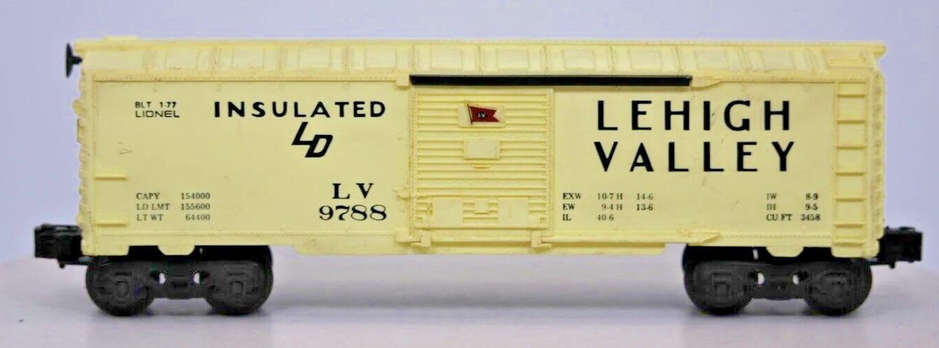 Lehigh Valley LV 9788 Insulated Single Door Boxcar Lionel O Scale 6-9788