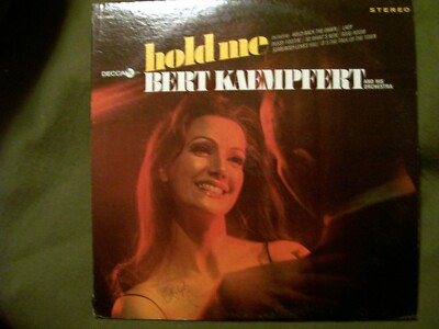 SET OF 2 BERT KAEMPFERT RECORDS HOLD ME 1967 RECORD & THAT LATIN FEELING DECCA