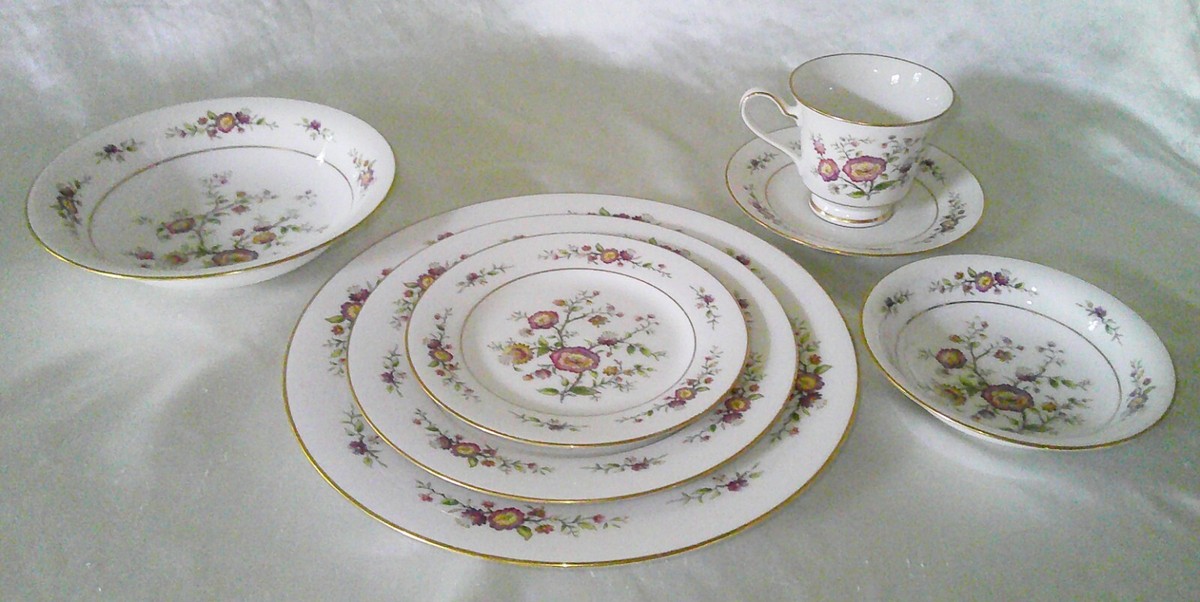 88pc Noritake Ivory China Asian Song ~ 7 Piece Place Settings +