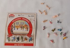 ho train lot Station People accessories Model Power 5057