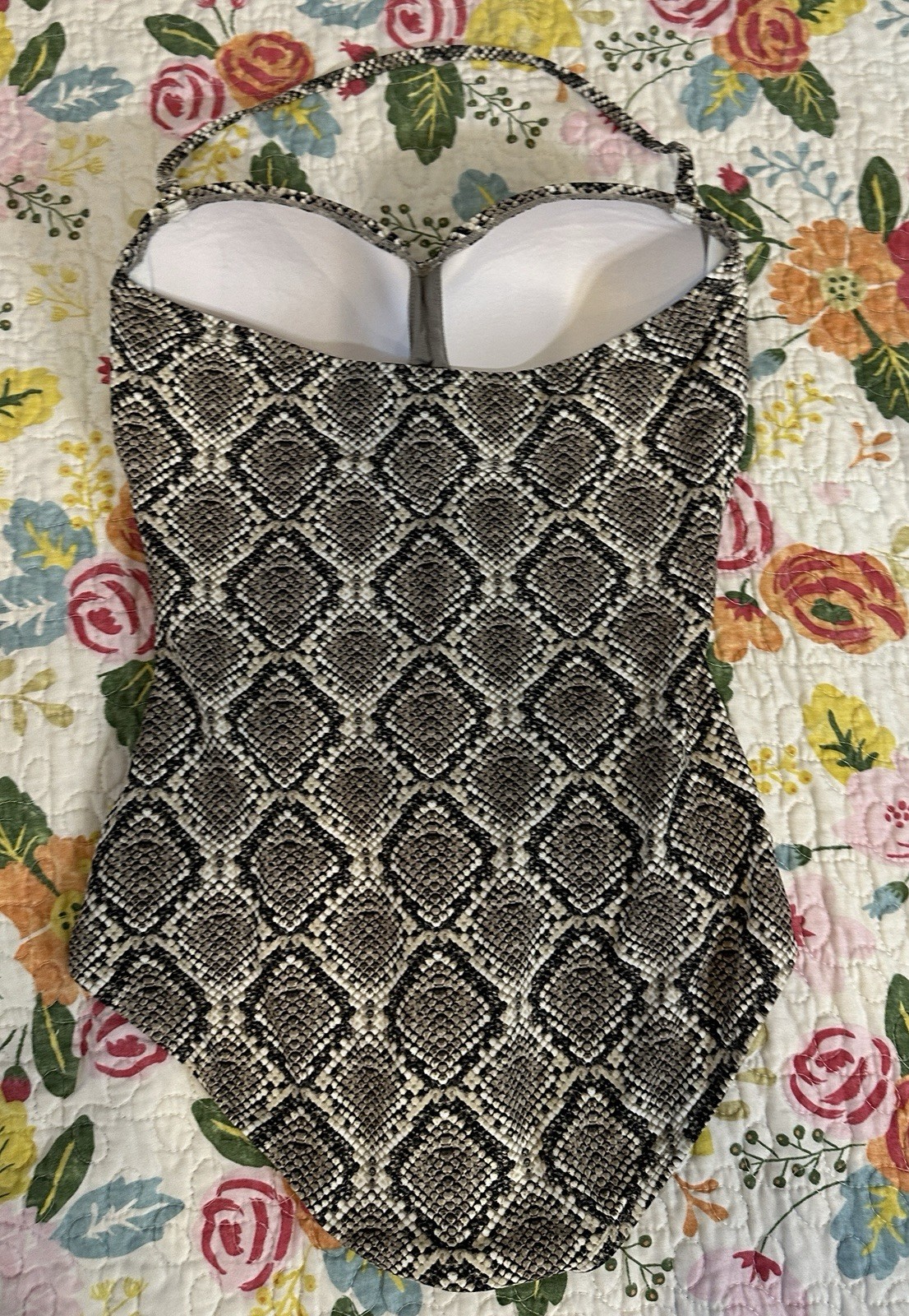 Tommy Bahama Desert Python Twist Front Bandeau Se… - image 3