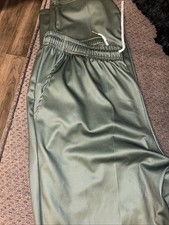 Women  s Large Green Satin Lounge Pants