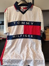 Vintage Tommy Hilfiger T-shirt Red Small white Football Jersey Arsenal 90s