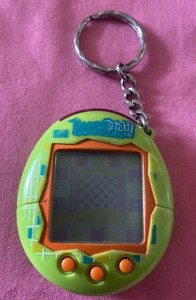 2004Tamagotchi Connection V1 Lime Green collectibles 00s Toy UnTESTED As Is