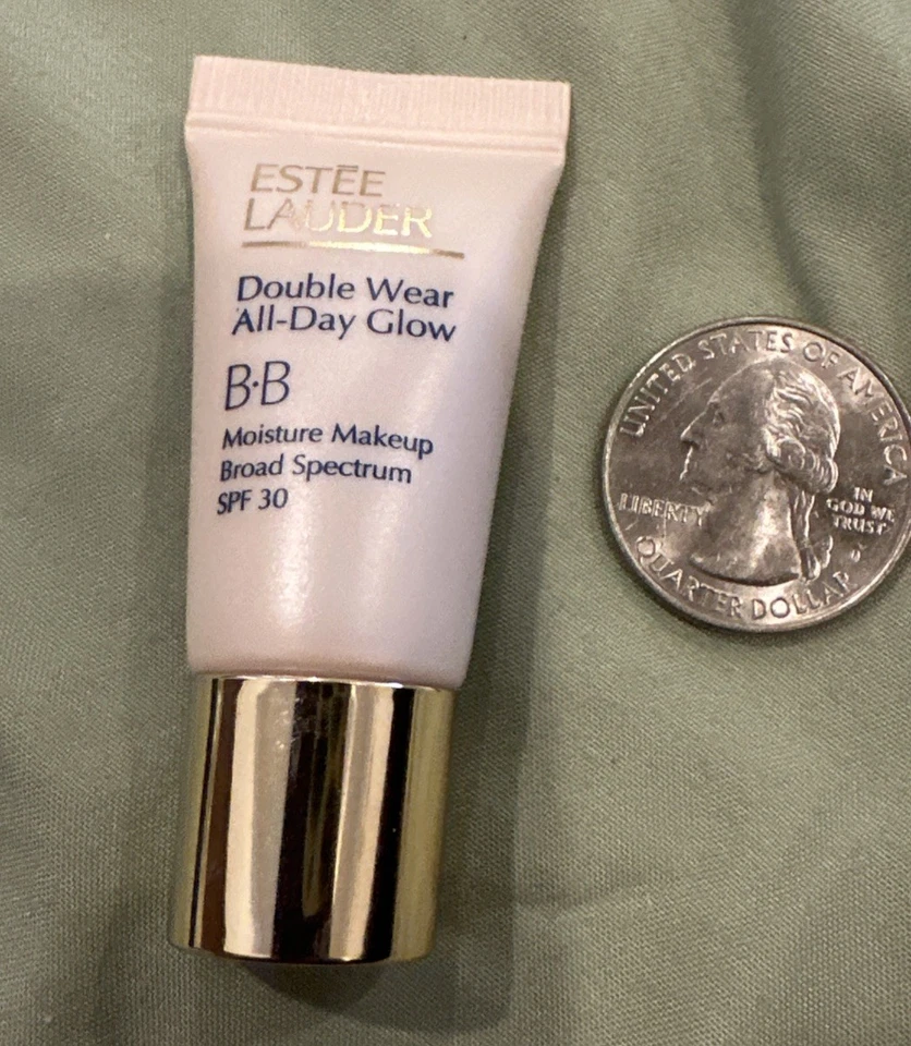 Estee Lauder DOUBLE WEAR ALL DAY GLOW BB MOISTURE MAKEUP Intensity 3.0 7ml SPF30 - Image 3 of 3