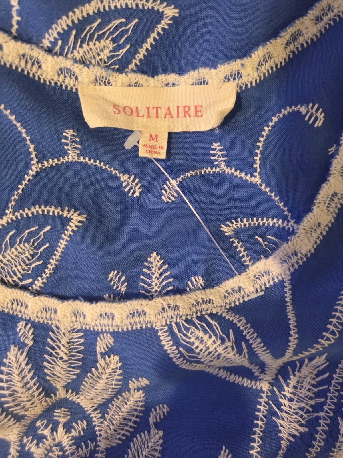 Solitaire Medium Blue White Eyelet Embroidered Ru… - image 5