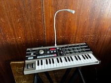 Korg Microkorg Synthesizer/Vocoder w/ mic power supply