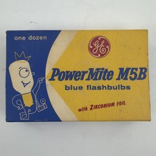 Package of 12 GE Power Mite M5B Blue Flashbulbs NOS Brand New Vintage Bulbs