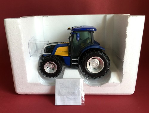 ROS 1/32 New Holland Powered by Hydrogen Tractor No301252 MIB - Picture 2 of 6